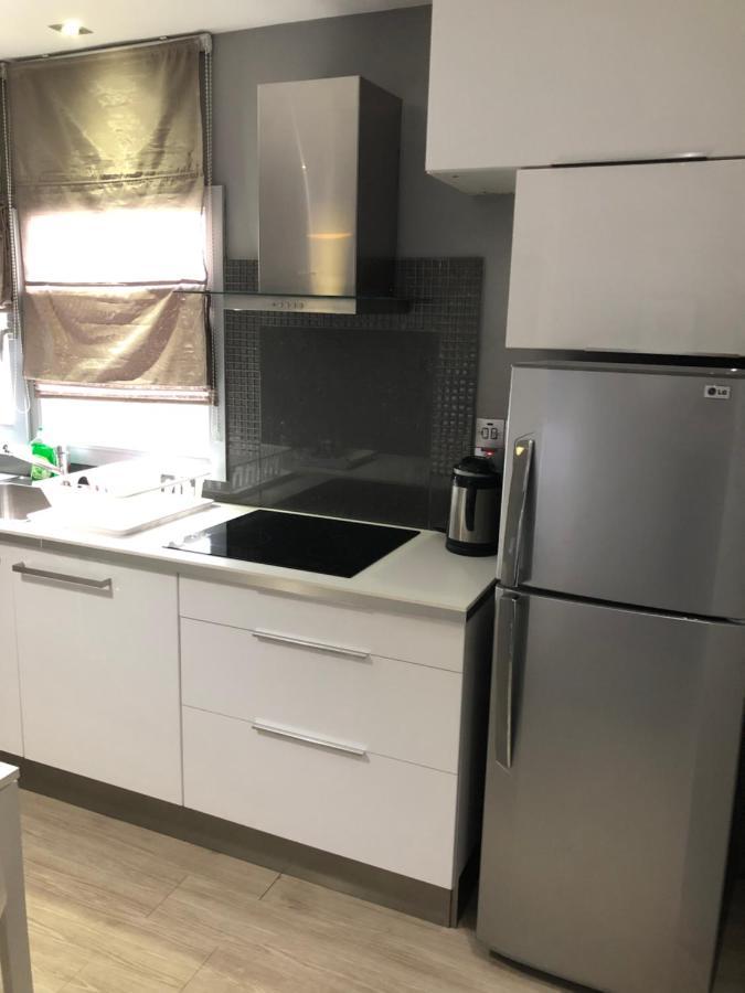 Mini Art House Apartment Nikosia Bagian luar foto